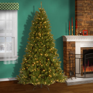 7.5' Green Spruce Artificial Christmas Tree with 550 LED Lights with Stand
