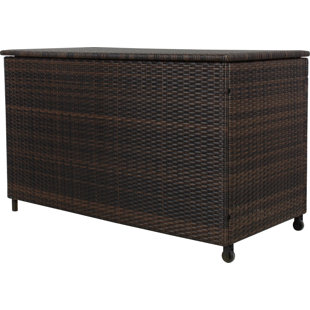 Ugarte 150 Gallon Wicker Deck review