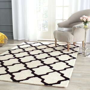 Gillam Hand-Tufted Wool Ivory/Black Area Rug