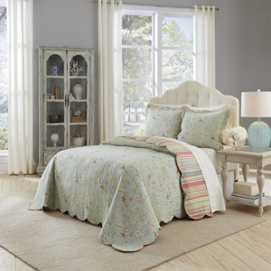 Garden Glitz 3 Piece Reversible Comforter Set