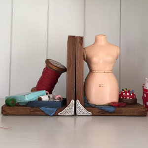 2-tlg. Buchstützen Sewing Mannequin von Castlet..