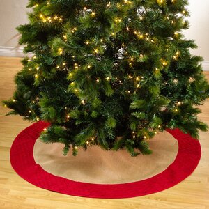 Kamala Diamond Pleated Christmas Stocking Tree Skirt