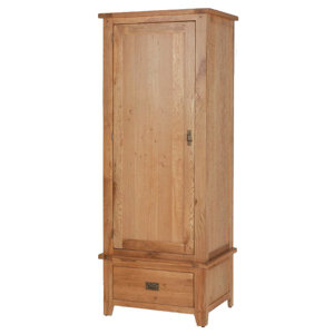Kleiderschrank von Prestington