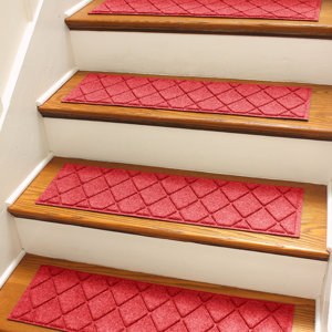 Aqua Shield Red Argyle Stair Tread (Set of 4)