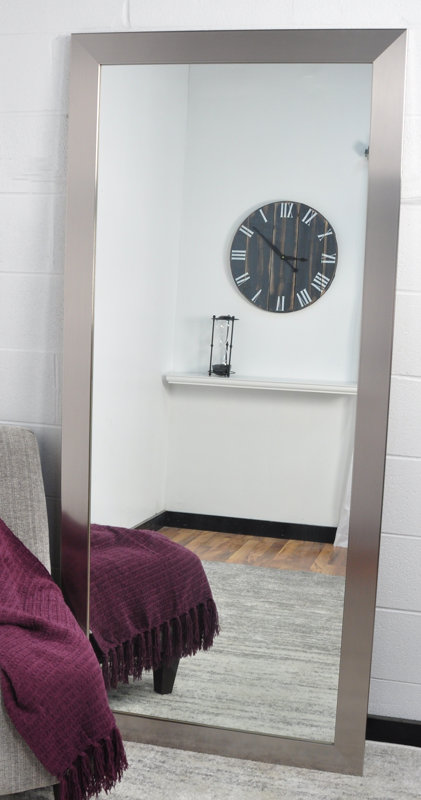 wall mirror