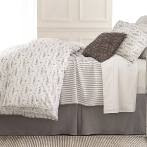 Town and Country Matelasse Coverlet