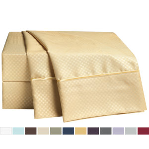 Embossed Checkerboard Design 820 Thread Count Sheet Set