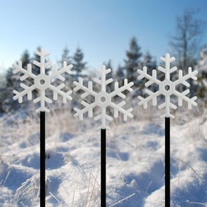 Snowflake Flashing Garden Stake (Set of 3)