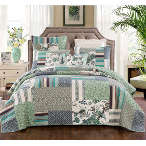 Beachworth Cotton Floral Patchwork Quilt