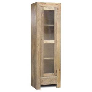 Standvitrine Verona aus Massivholz von UnoDesign