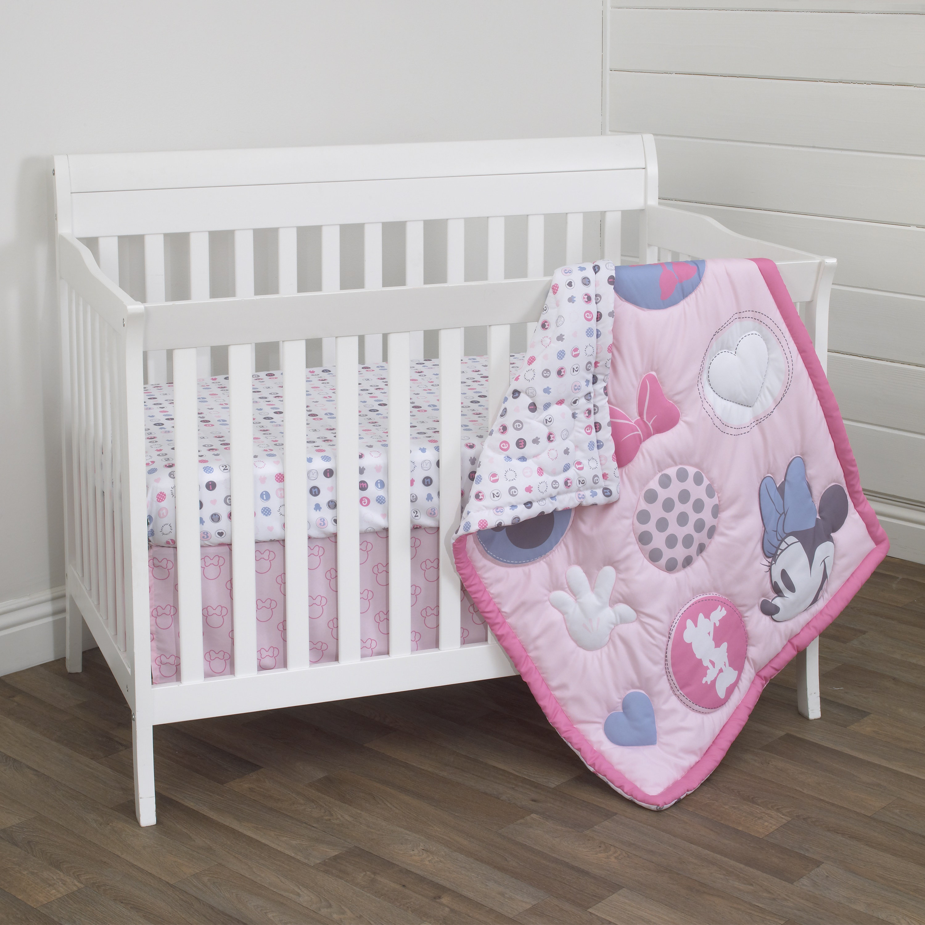 Carter S Disney Minnie Mouse Pretty 3 Piece Crib Bedding Set Wayfair