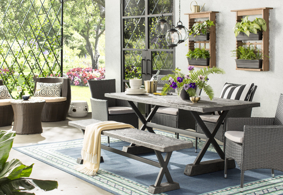 Beachcrest Home Kailani Navy/Green Indoor/Outdoor Area Rug ...