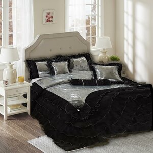 Luxurious 6 Piece Comforter Set