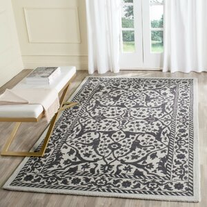 Ellicottville Hand-Tufted Silver/Gray Area Rug