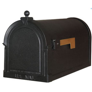 Berkshire Post Mounted Mailbox