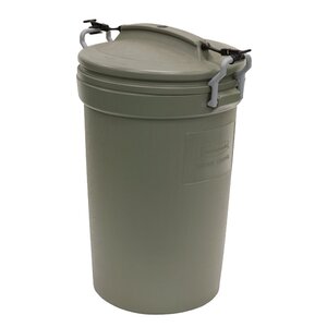 Rubbermaid Animal Stopper 32 Gallon Trash Can