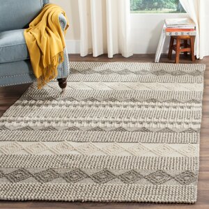 Billie Hand-Tufted Gray/Ivory Area Rug