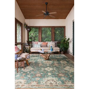 Empress Hand-Knotted Aqua/Beige Area Rug