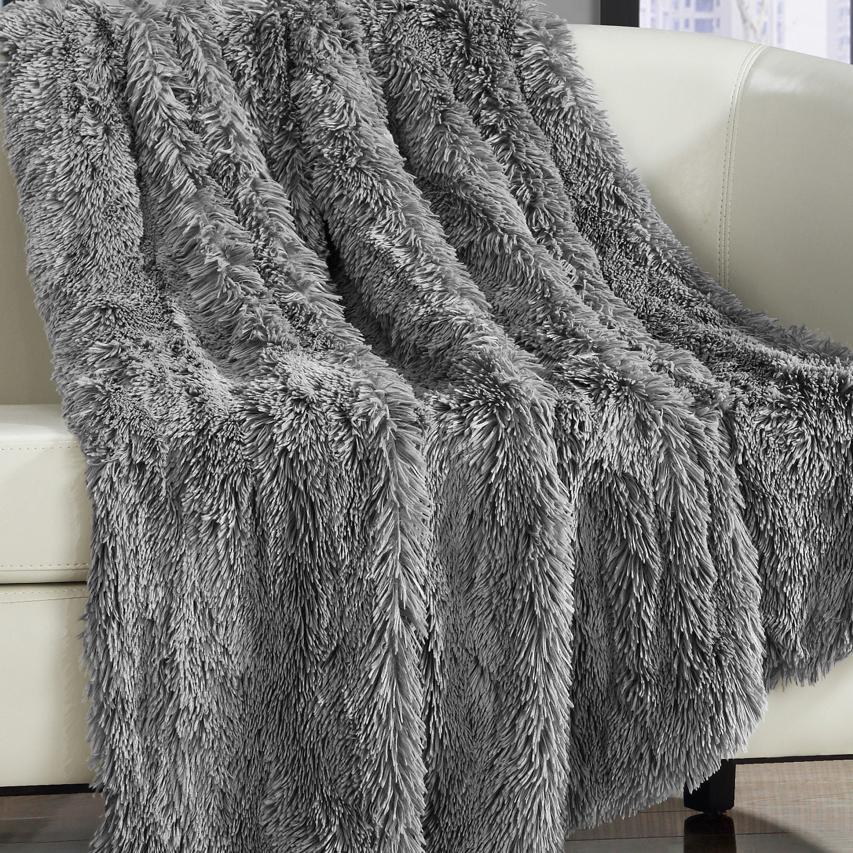 Chic Home Elana Shaggy Faux Fur Supersoft Ultra Plush Decorative Throw