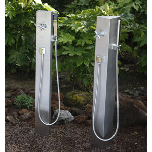 Gartendusche Sikorsas von Urban Designs