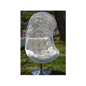 Loungesessel mit Kissen von Castleton Home