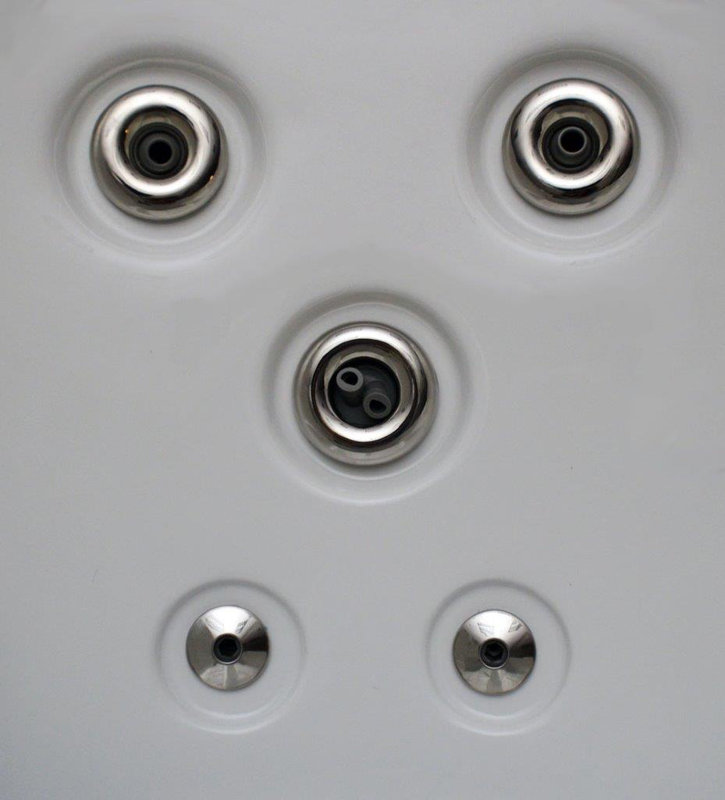 Hudson Bay Spas 5Person 14Jet Plug and Play Spa with Stainless Jets