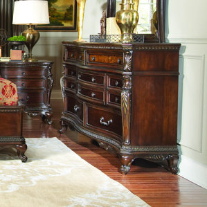 Chorleywood 10 Drawer Standard Dresser by Astoria Grand