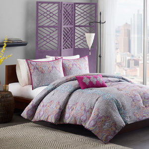 Fred Comforter Set