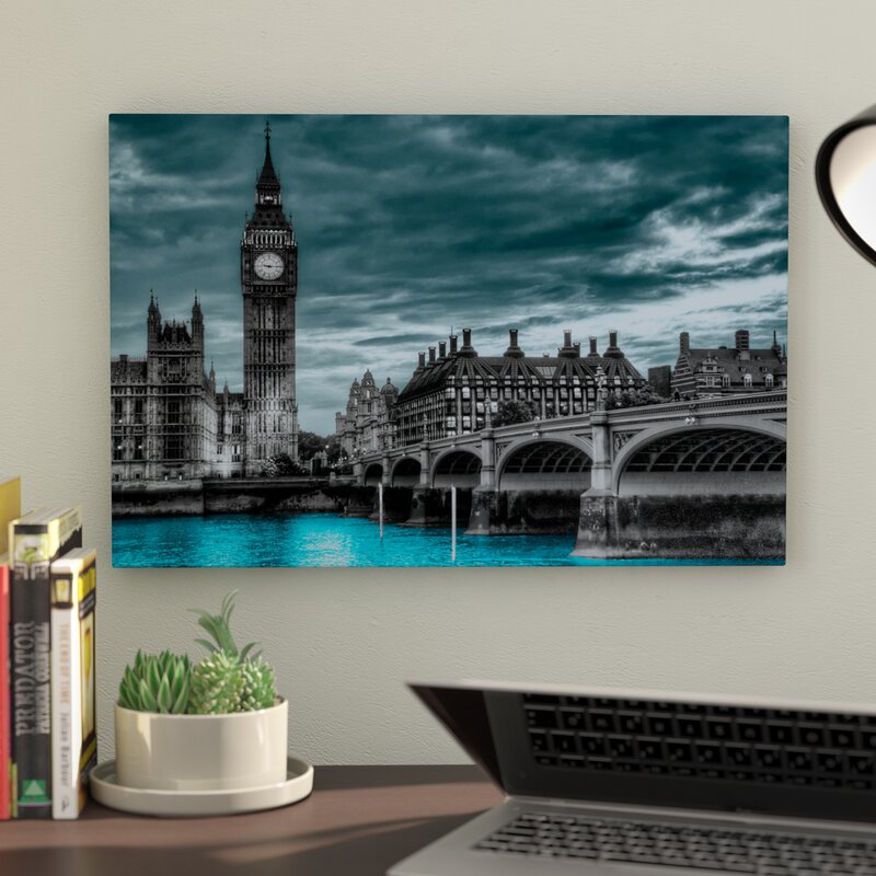 Zipcode Design 'London' Photographic Print & Reviews | Wayfair