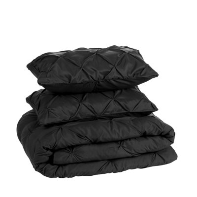 Boswell Crest Black Bedding Set