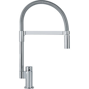 Franke Manhattan Single Handle Deck Mounted Kitchen Faucet with Pull Down Spray