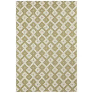 Malle Pistachio Green Diamond Indoor/Outdoor Area Rug