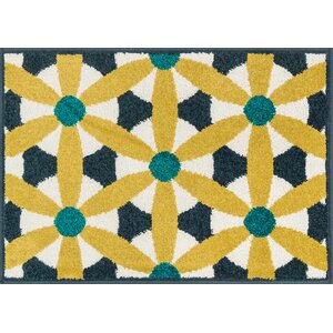 Terrace Yellow/White Area Rug