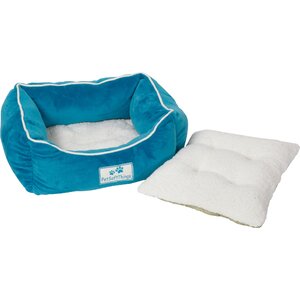 Flannel Pet Bed with Removable Pillows