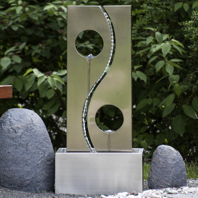 Gartenbrunnen zum Verlieben | Wayfair.de