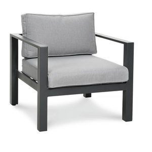 Armlehnstuhl Charlotte von Kampen Living