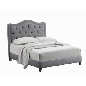 Bromberg Queen Upholstered Platform Bed by Darby Home Co