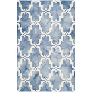 Laguna Hand-Tufted Blue/Ivory Area Rug