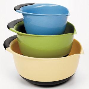 Good Grips 3 Piece Plastic Mixing Bowl Set
