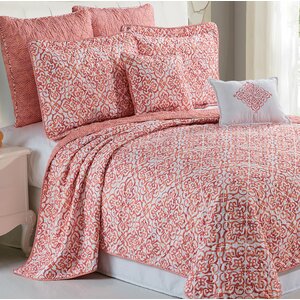 Revington 7 Piece Quilt Set