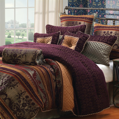 Hallmart Collectibles Petra Comforter Set Wayfair Petra Comforter Set