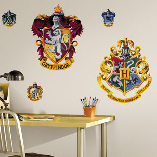 Harry Potter Crest Wall Decal Harry Potter Crest Wall Decal