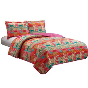 Ayla 3 Piece Reversible Quilt Set