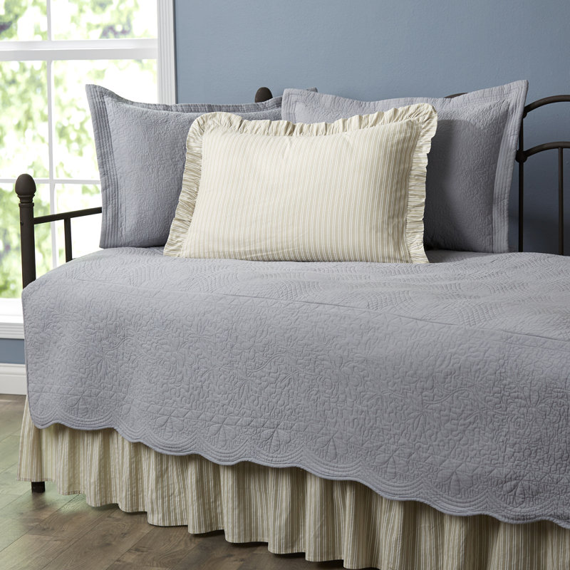 Birch Lane™ Annamae Gray 5 Piece Daybed Quilt Set & Reviews Wayfair