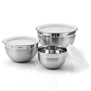 3 Piece Mixing Bowl Set with Plastic Lids