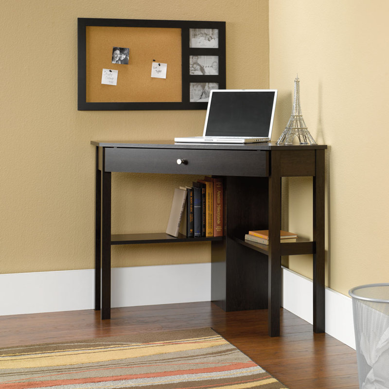 Corner Desks You Ll Love Wayfair Everett Corner Desk