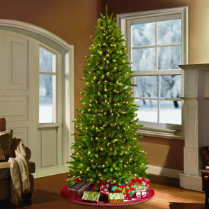 7.5' Green Slim Artificial Christmas Tree with 500 Clear Lights with Stand