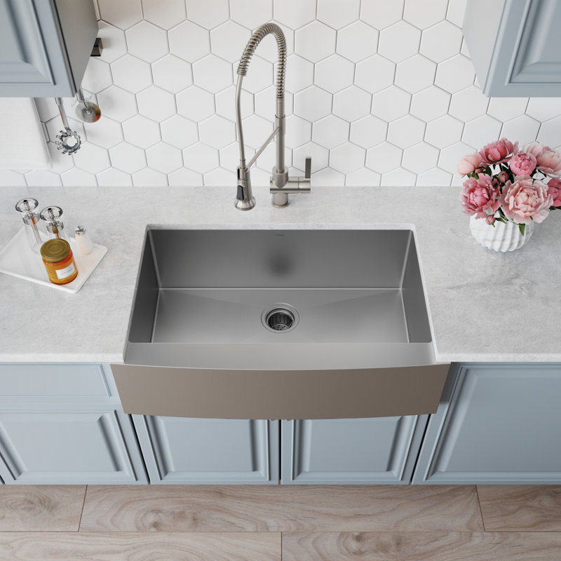 Kraus 33" x 21" Farmhouse Kitchen Sink with Drain Assembly ...