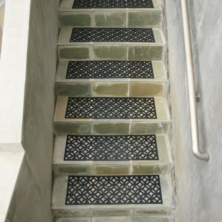Rubber Cal Inc Azteca Indoor Outdoor Stair Tread Step Mat Azteca Indoor Outdoor Stair Tread Rubber Step Mat Set