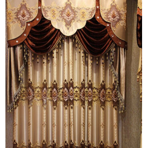 European Nature/Floral Blackout Grommet Single Curtain Panel